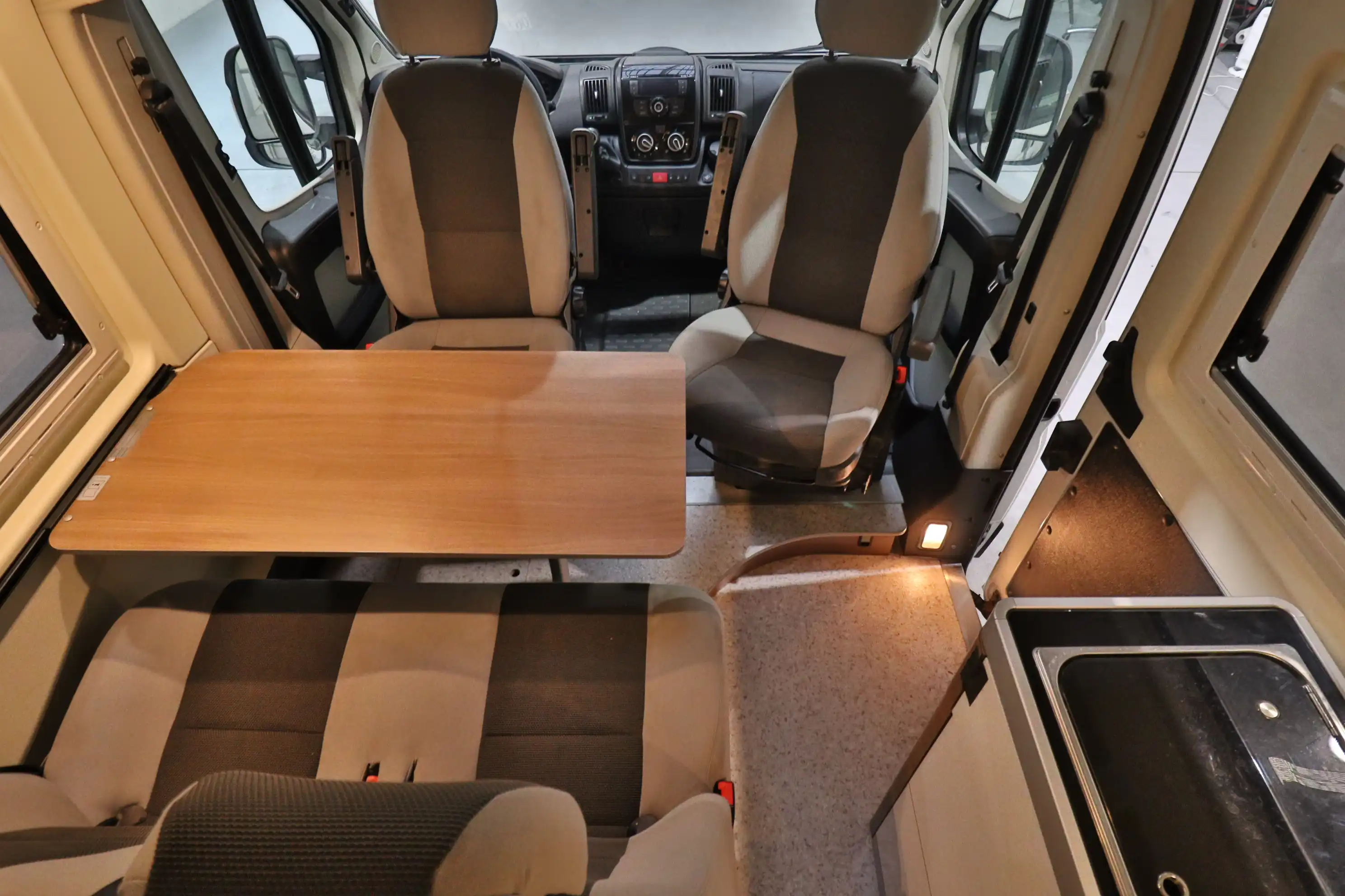 WESTFALIA Columbus 640 E